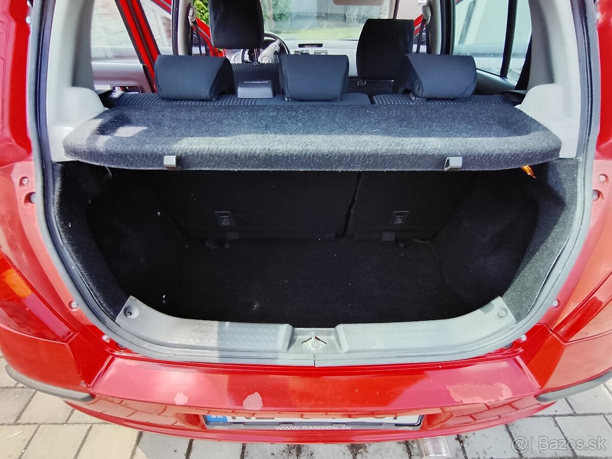 Predám Suzuki Swift 1.3 benzin - 9