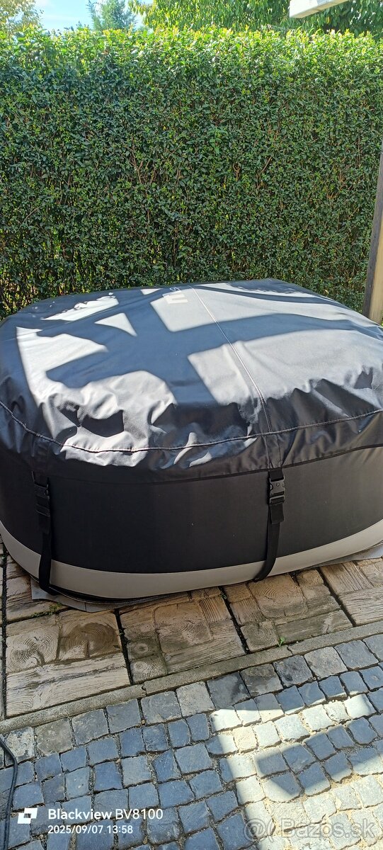 Nafukovacia vyrivka - 9