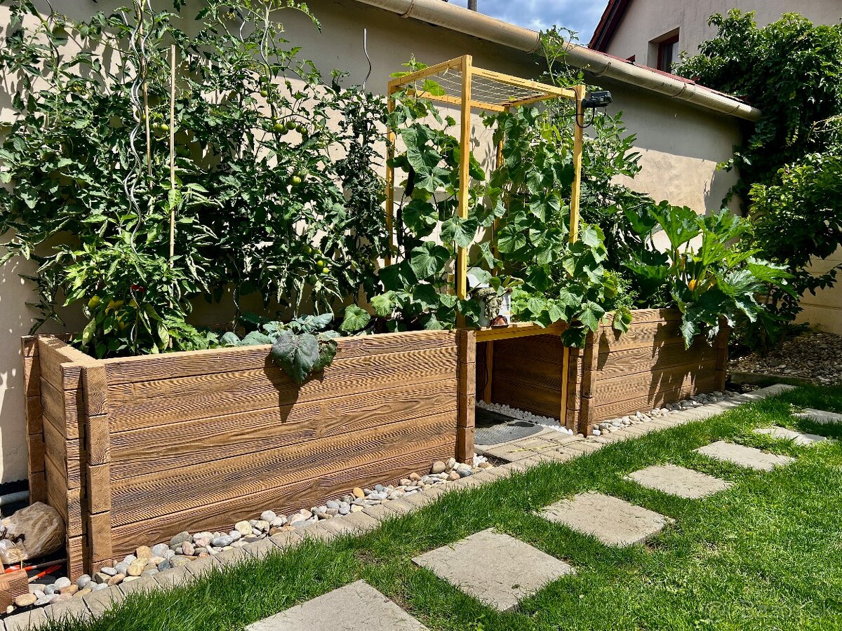 Betónový vyvýšený záhon - 9