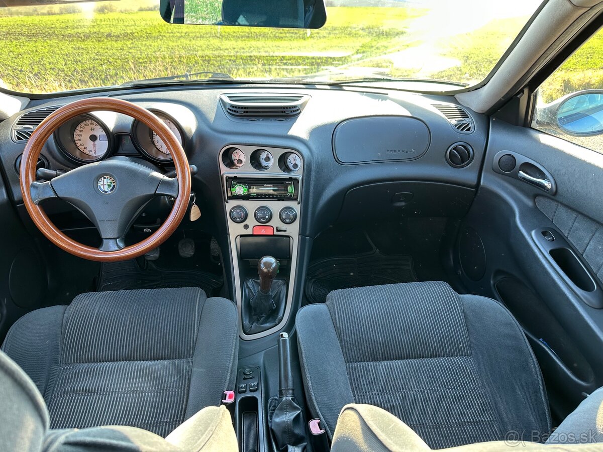 Alfa Romeo 156 2.0 TwinSpark - 9