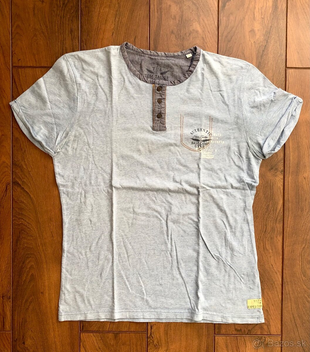 Pánske veci: topánky, mikina, tričká, kraťasy, rifle - 9