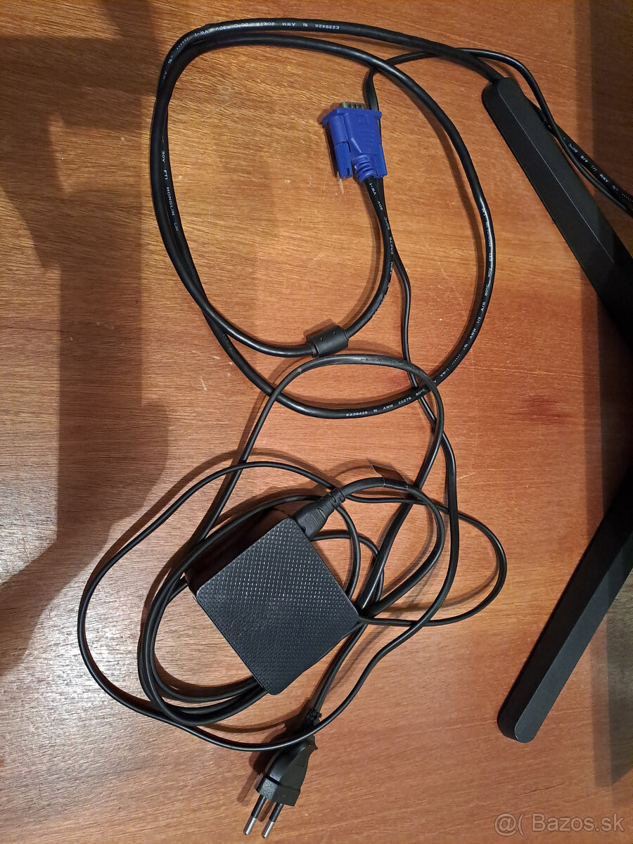 Predám 24" LCD monitor Samsung - ešte v záruke. - 9