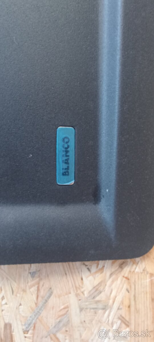 Predam cisto novi dres - 9