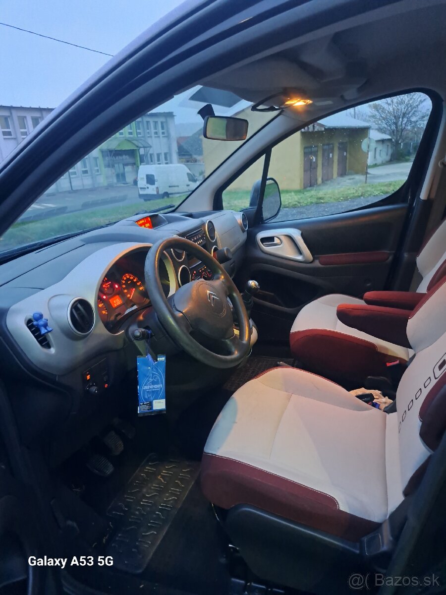 Citroen Berlingo 1.6 Benzin - 9