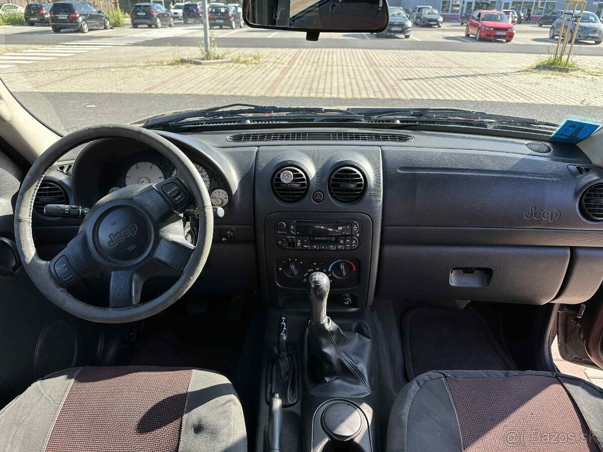 Jeep Cherokee 2.5 CRD - 9