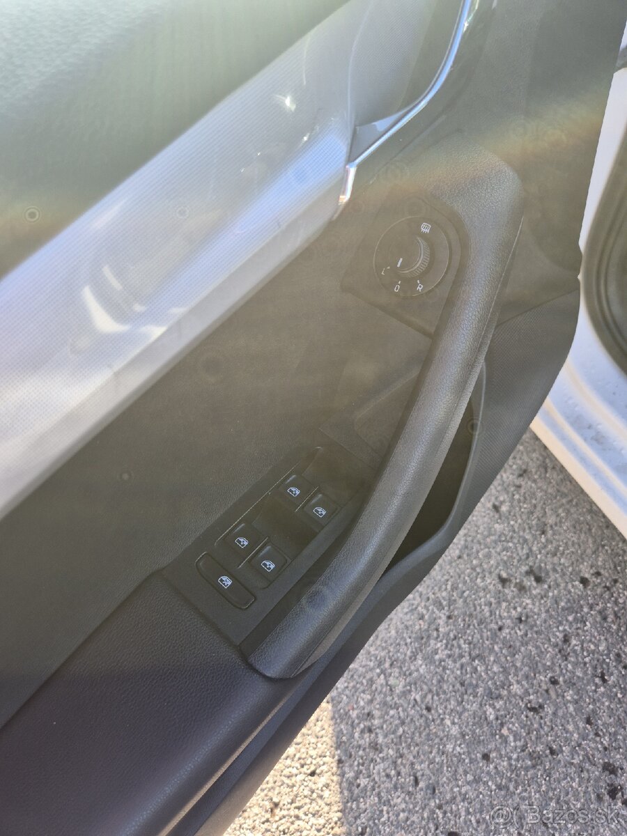 Škoda Octavia combi III - 9