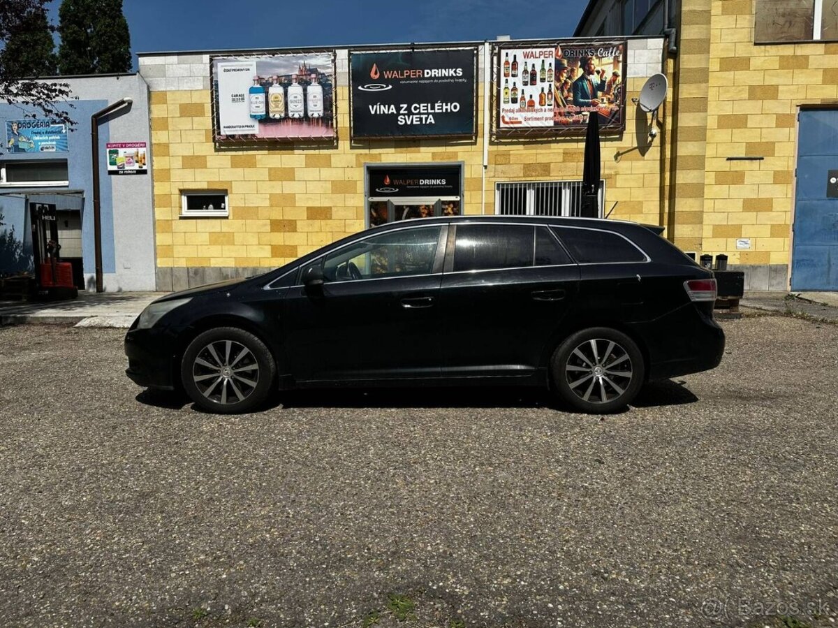 Toyota Avensis combi 2.2 D-4D Exclusive - 9