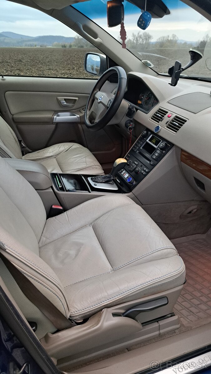Predám VOLVO XC90 - 9