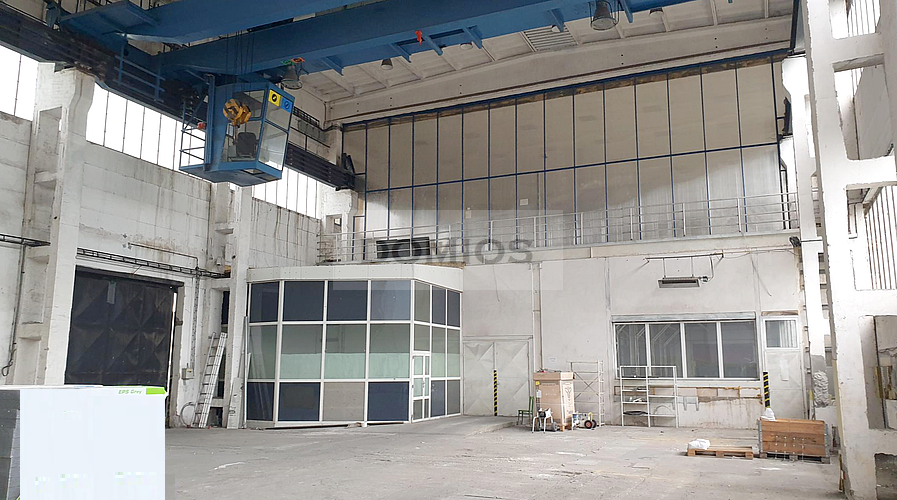 Výrob.- sklad areál (haly + pozemok, kancel., parking, KE-J) - 9