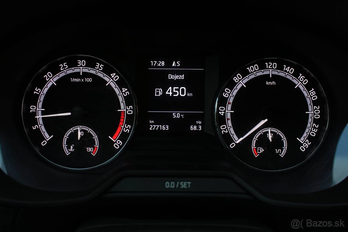 Škoda Octavia Combi 2.0 TDI Style 4x4 EU6 - 9