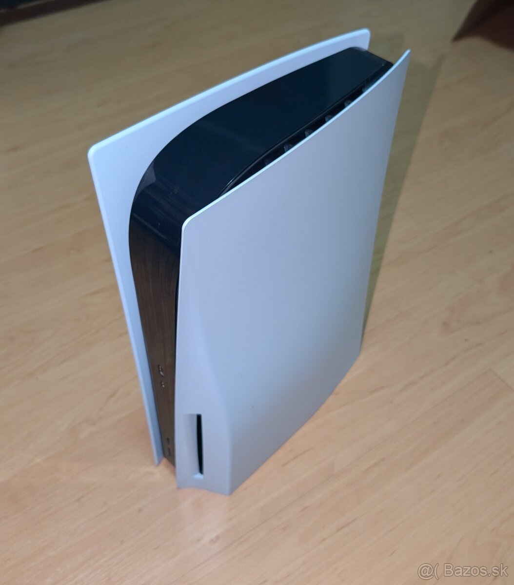 PS5 825GB s mechanikou - 9