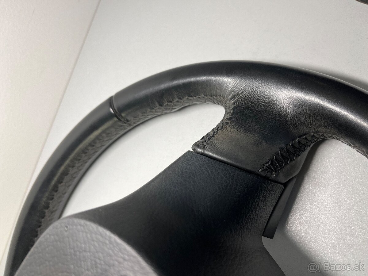 Kožený trojramenný volant volkswagen - 9