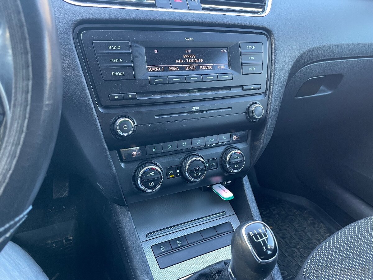 ŠKODA OCTAVIA 3 1.6TDI 77KW - 9