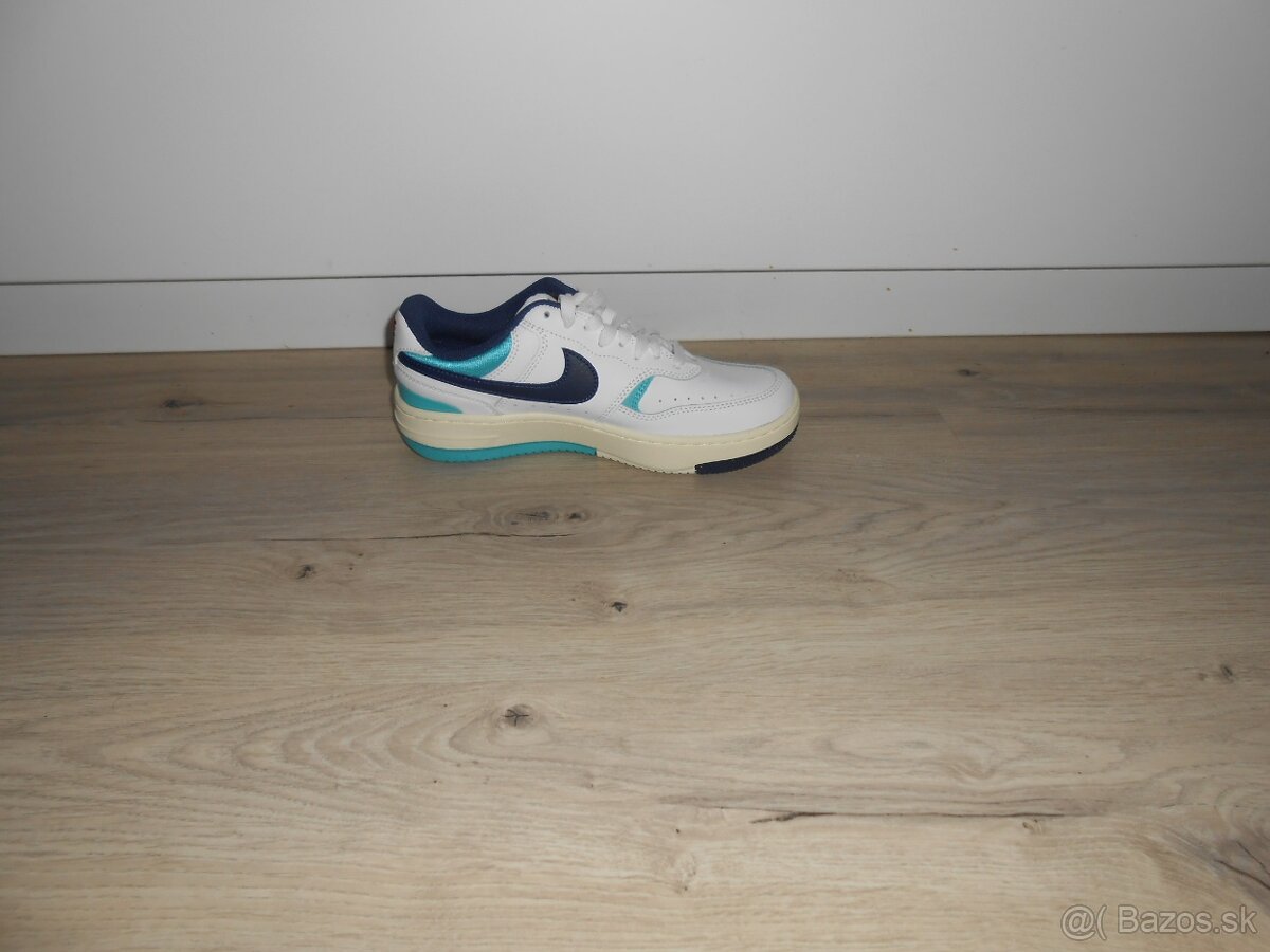 Predam nove damske original tenisky znacky NIKE GAMMA FORCE - 9