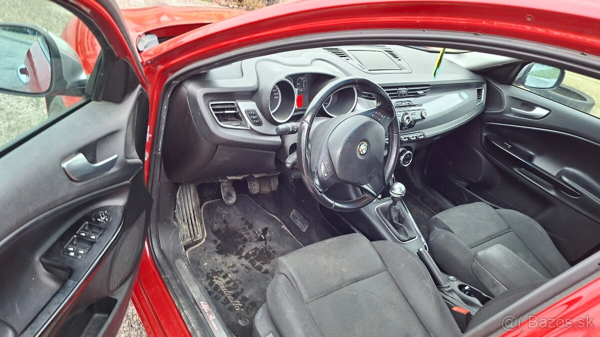 ALFA ROMEO GULIETTA 1.6 JTD - 9