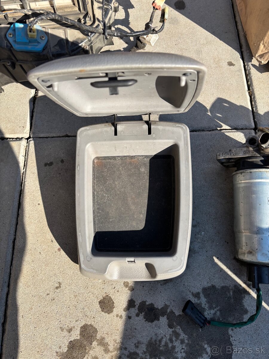 KIA sorento 2.5crdi 103kw - 9