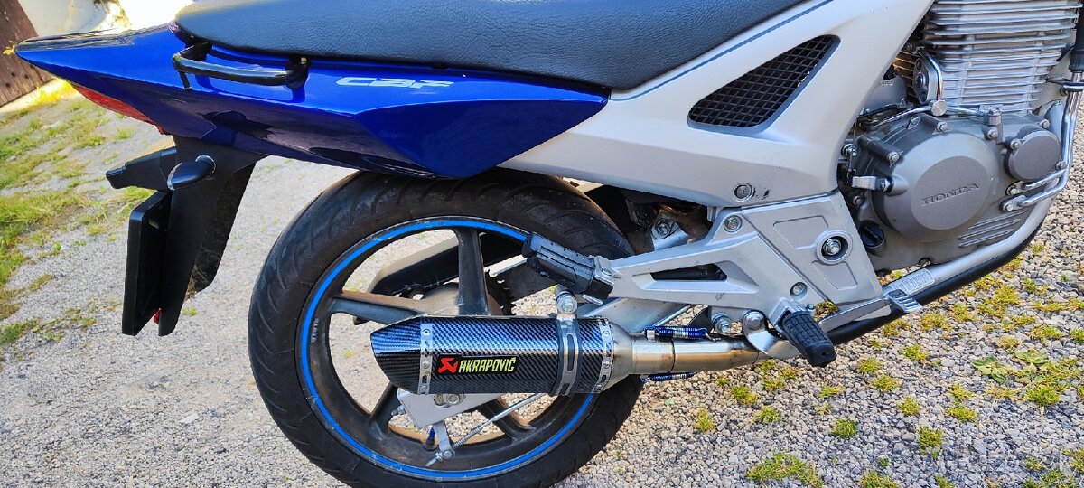 Honda CBF 250 2008 - 9