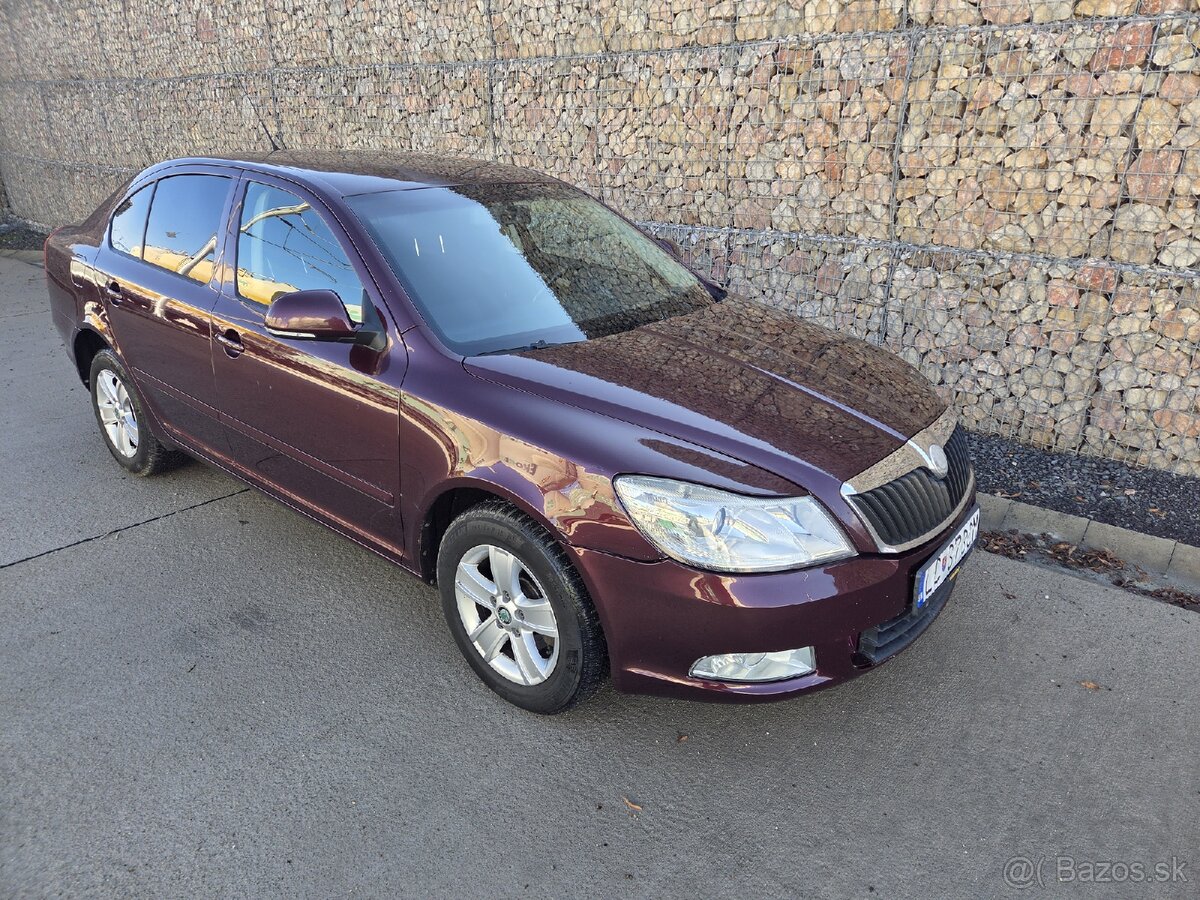 Škoda Octavia facelift 1.6 TDI (77kw) r.v 2010 - 9