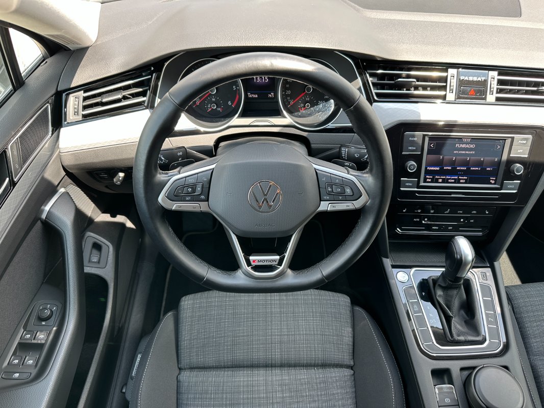 Volkswagen Passat Variant 2.0 TDi DSG 4Motion - 9