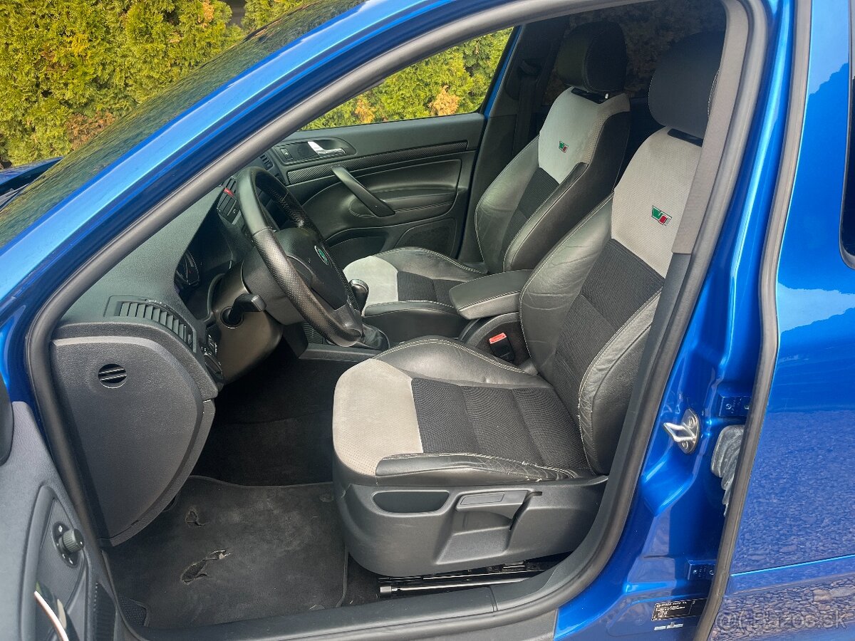 Škoda Octavia 2.0 TFSI RS - 9