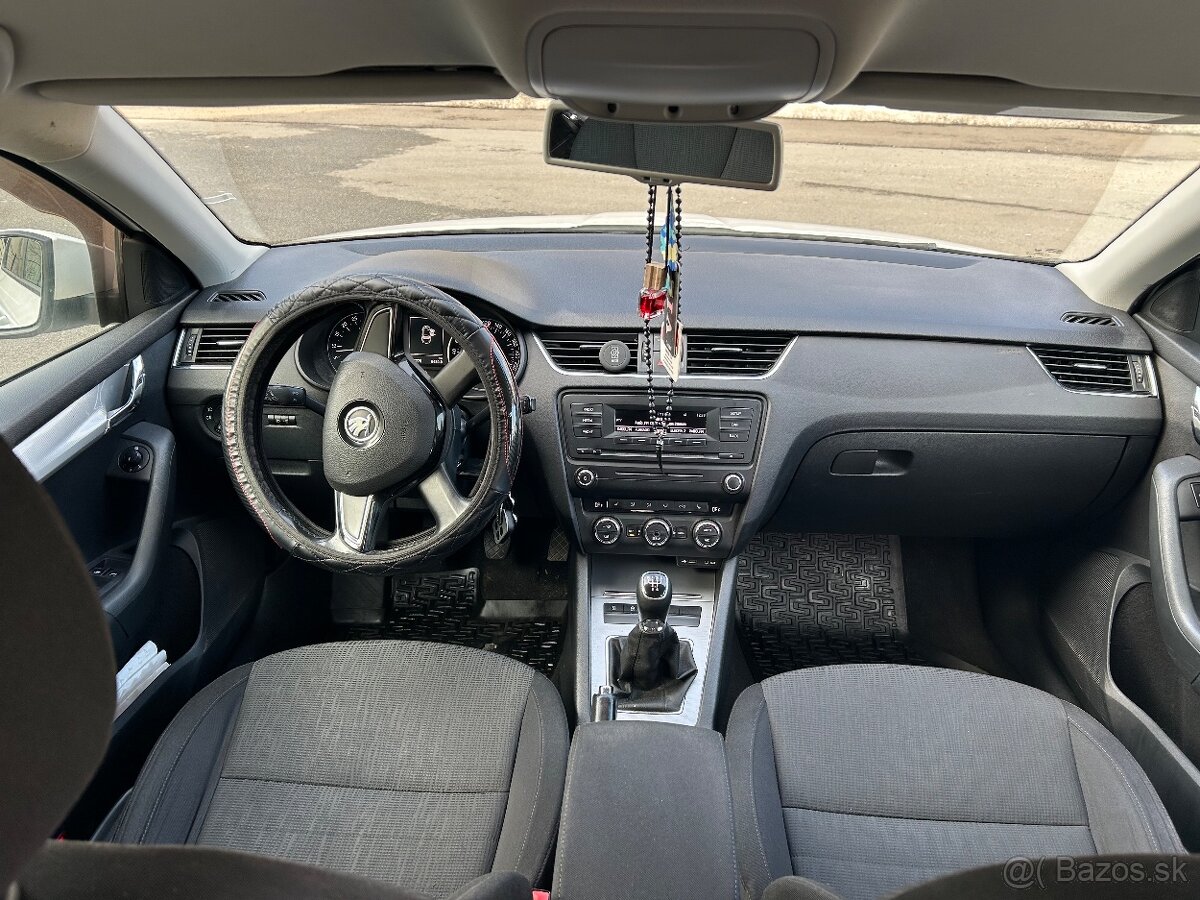 Škoda Octavia 3 1.6 TDI 77kw - 9