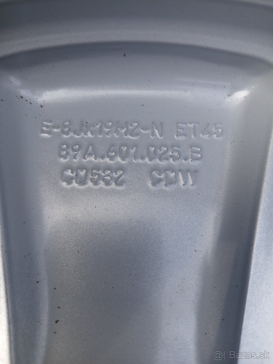 Alu disky R19 5x112 Et45 8J Audi Seat Vw Škoda - 9