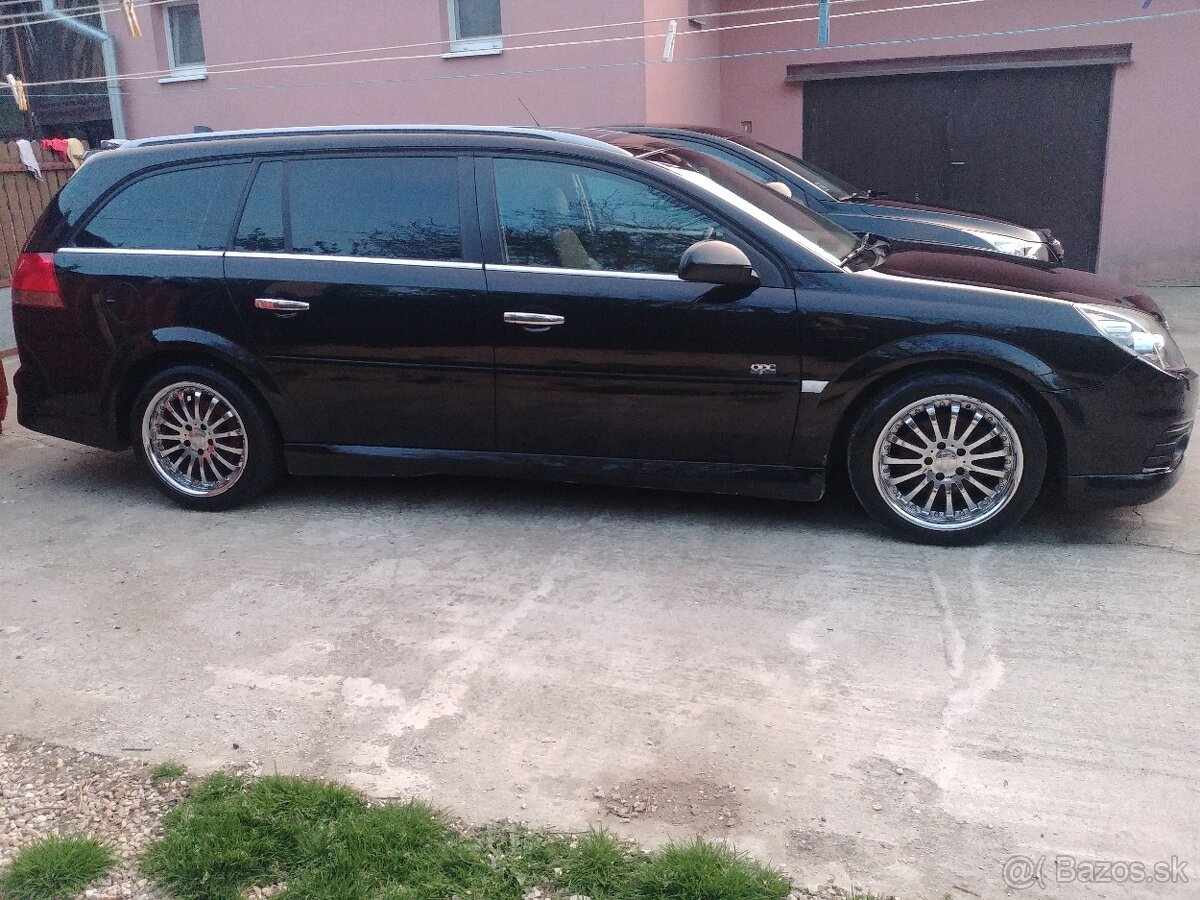 Opel Vectra 1.9 CDTI OPC Line A/T combi top stav a výbava - 9