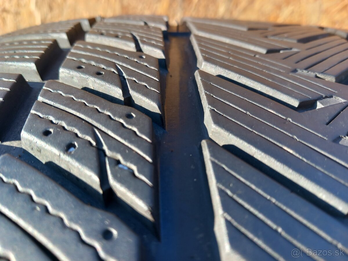 315/35 r21 zimne pneumatiky - 9