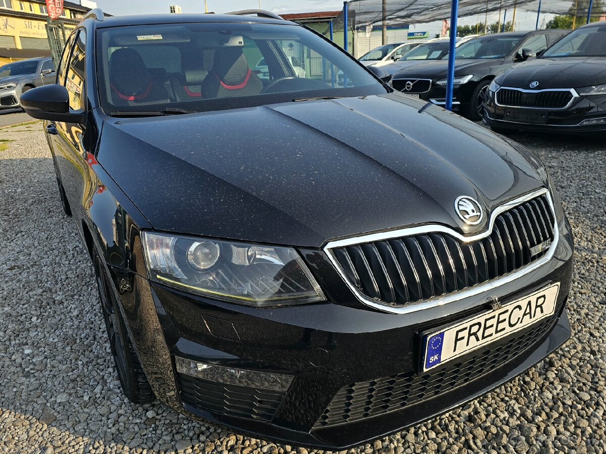 Škoda Octavia Combi 2.0 TDI DPF RS DSG - 9