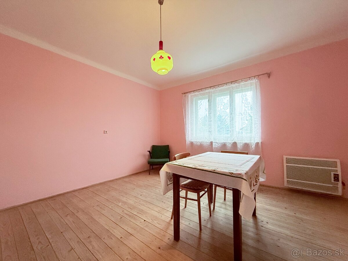 RODINNÝ DOM | VEĽKÝ POZEMOK | MOŽNOSŤ REKONŠTRUKCIE - 9