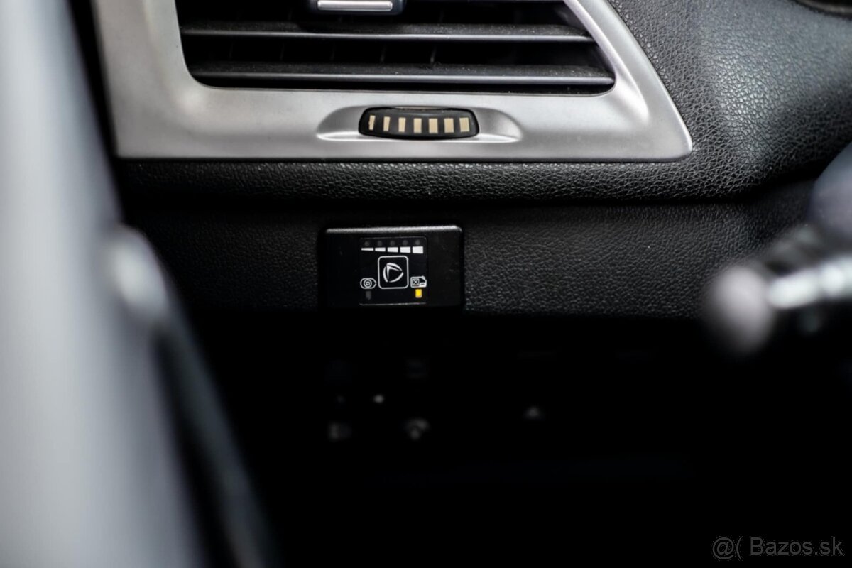 RENAULT MEGANE 3 1,6 benzin/plyn - 9