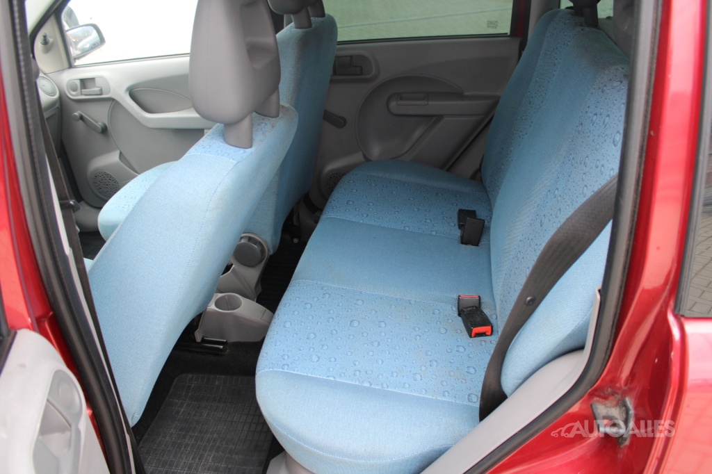 Fiat Panda 1,1 i 40 kW - 9