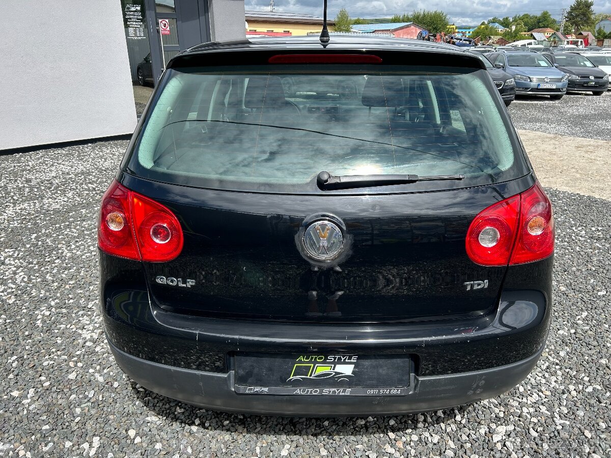Volkswagen Golf 1.9 TDI Comfortline - 9