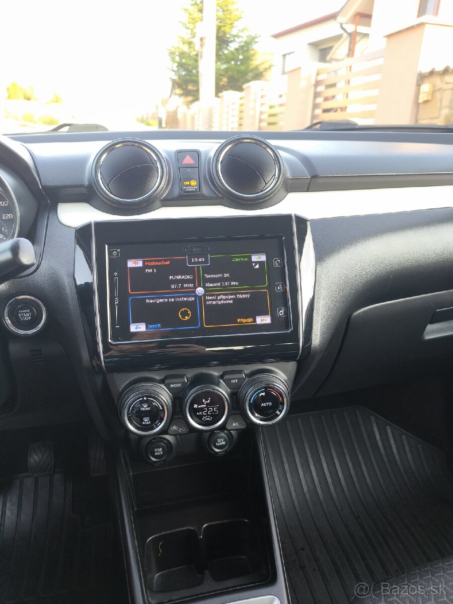 Suzuki SWIFT 1.2 , mild hybrid, 4x4 - 9