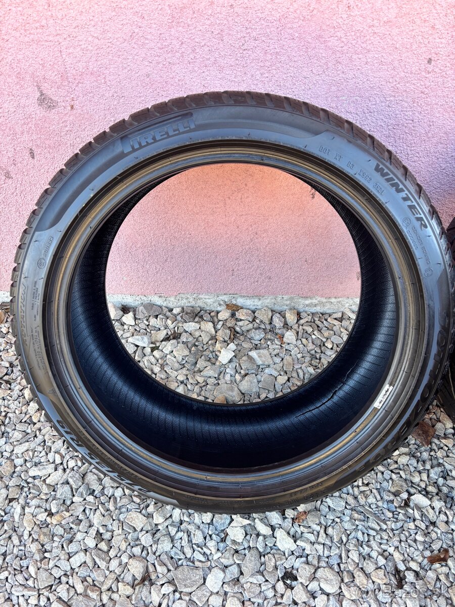 245/40 R19, 275/35 R19 Pirelli Sottozero 3 - zimne - 9