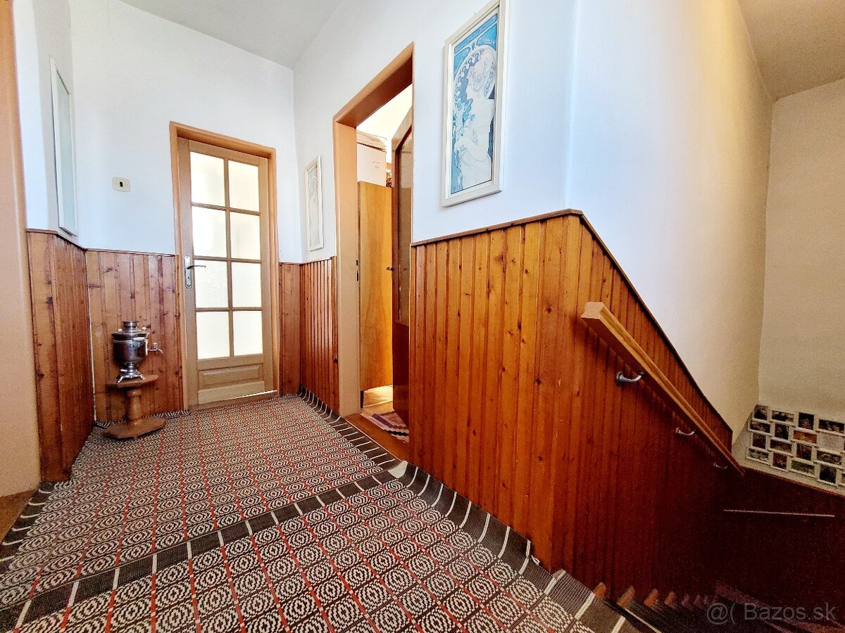 Na predaj dvojgeneračný rodinný dom, 491m2 - 9