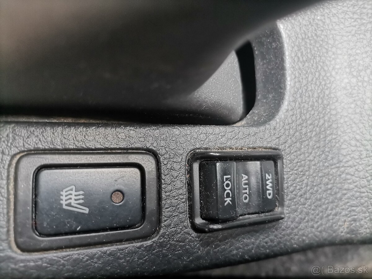 Suzuki SX4 pohon 4×4 - 9