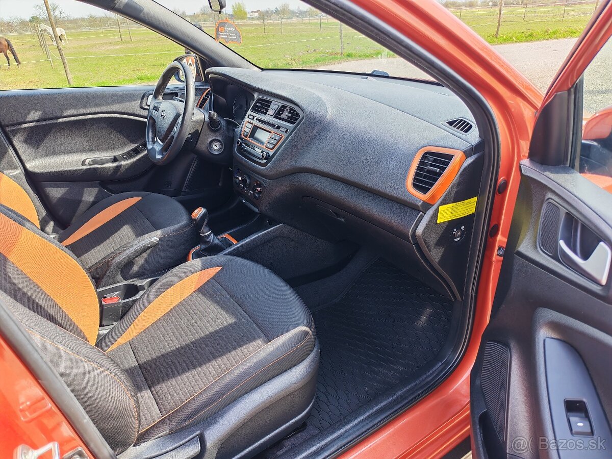 Hyundai i20 Active - 9