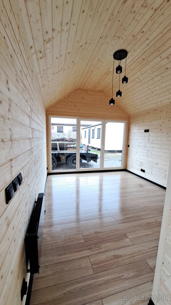 CELOROČNÝ MOBILNÝ DOM V ROZMERE 7x3,5 + 1m terasa - 9