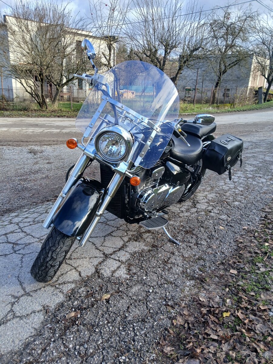 Suzuki VL 800 Intruder - 9