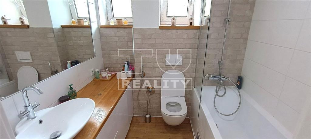 Predaj priestranného 3-izbového bytu po rekonštrukcii v... - 9