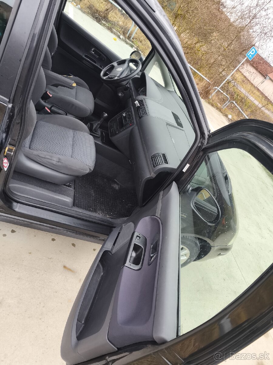 Predam VW Sharan 1.9TDI 96kW - 9