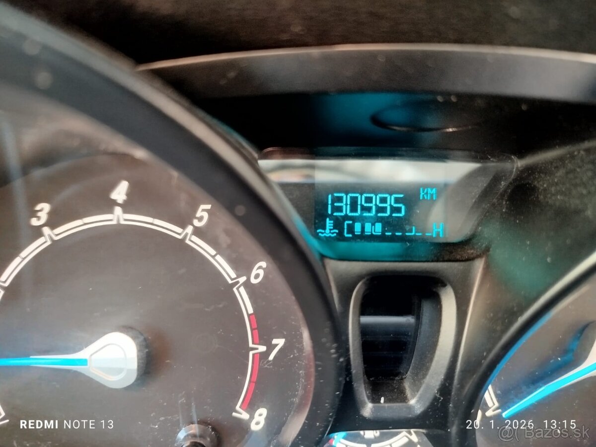 Ford B-max 1.4. Benzín 66kw - 9