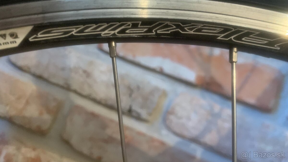 Giant defy 3 - 9
