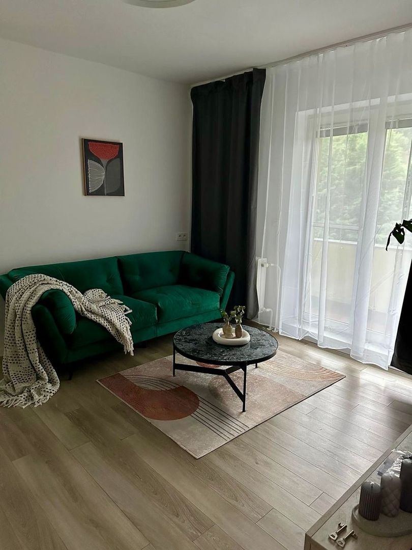 Svetlý 3i byt s terasou, záhradou a bazénom – Staré Mesto TO - 9