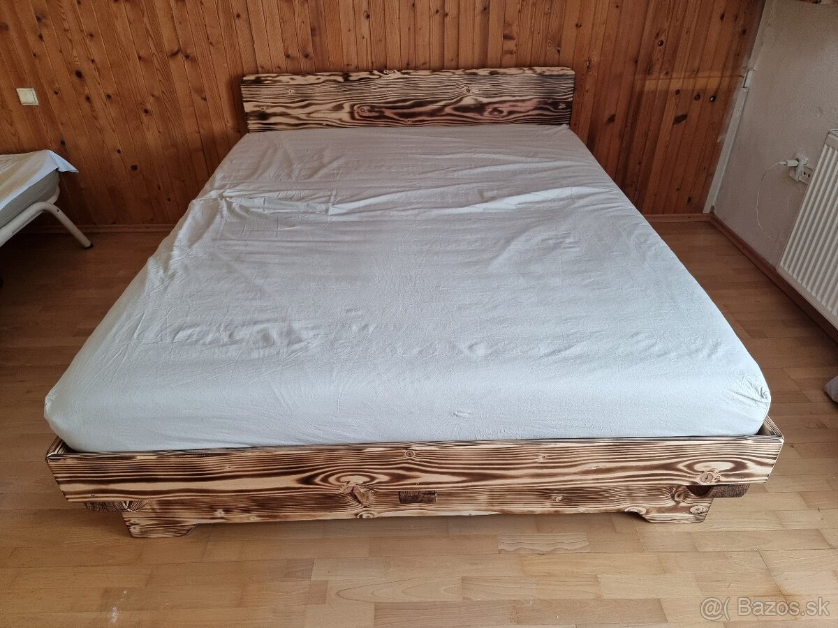 Posteľ z masívu - 9