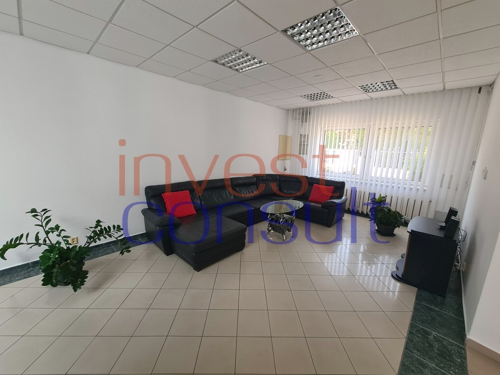 2297 NA PREDAJ FUNGUJÚCI AUTOSERVIS V OKRESE KOMÁRNO - 9