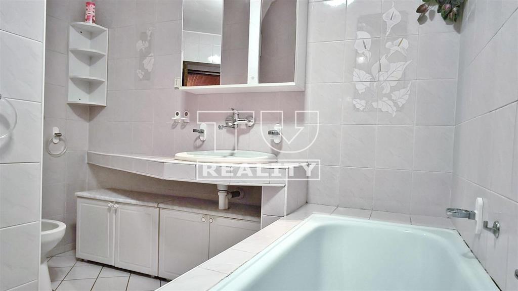 Rodinný dom vhodný na relaxáciu či prenájom - 9