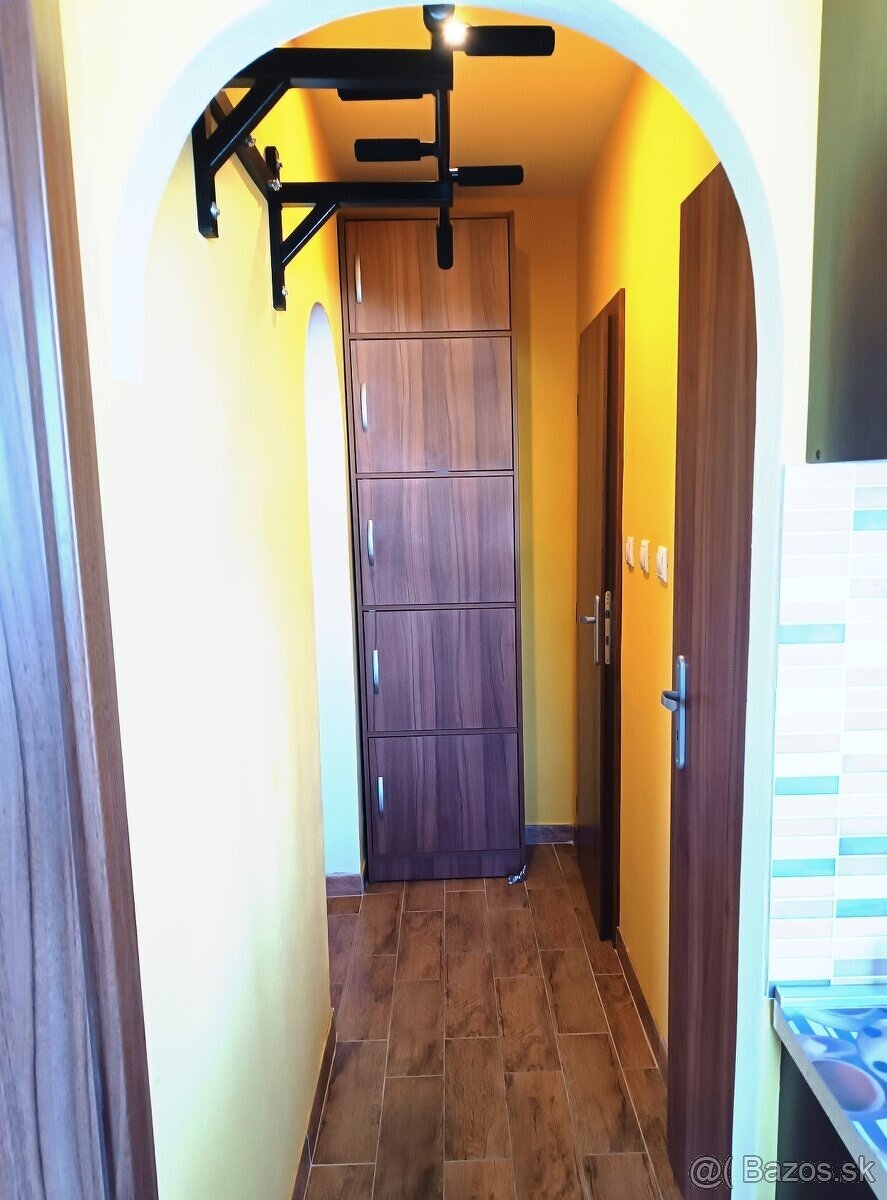 Na predaj 1 izbový byt Dubnica nad Váhom - 9