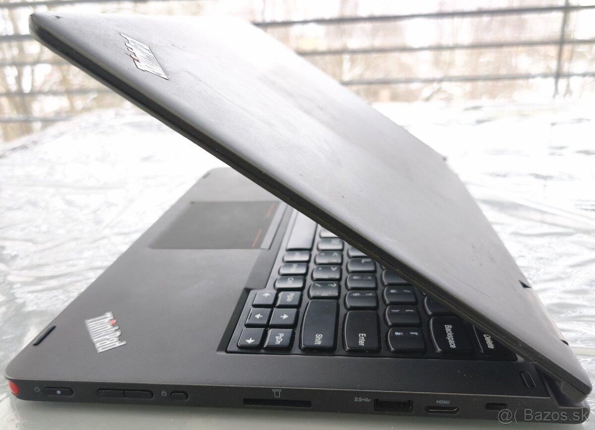 LENOVO THINKPAD YOGA – dotykový 2v1 notebook 360°, Intel i5 - 9